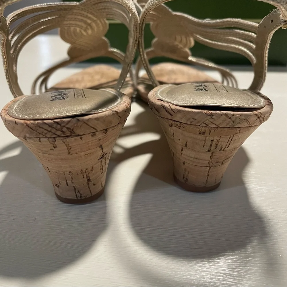Coach and Four Gold Strappy Metallic Wedge Sandals Size 7.5 Cork Heel